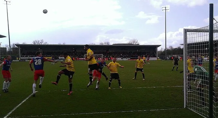 Đội hình Burton Albion FC, biểu tượng của sự nỗ lực và vươn lên.