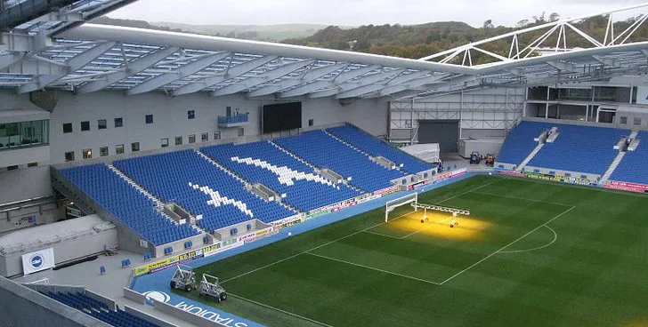 Góc nhìn khán đài phía Bắc tại sân vận động The Amex