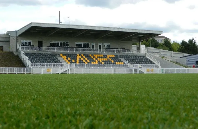 Khán đài chính Gallagher Stadium Maidstone, kiến trúc hiện đại tại sân nhà của The Stones