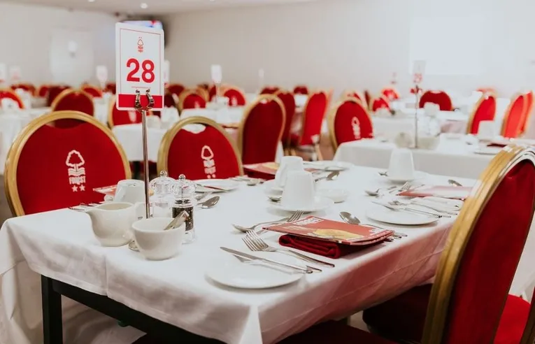 Không gian dịch vụ khách VIP tại sân The City Ground