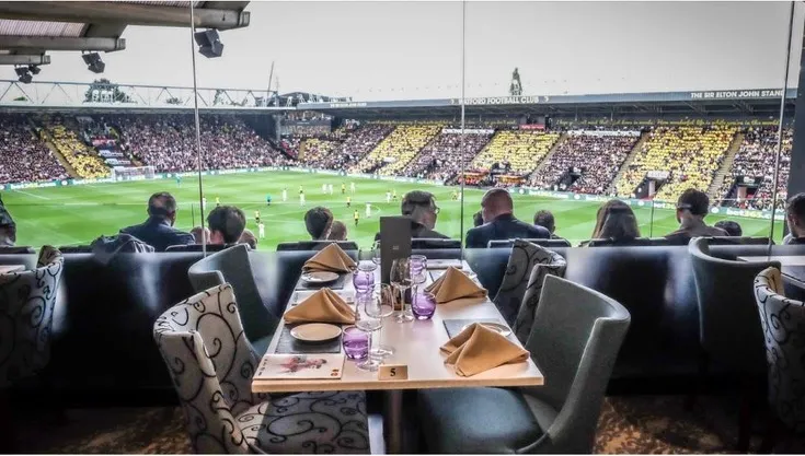 Không gian khu vực khách sạn cao cấp tại sân Vicarage Road