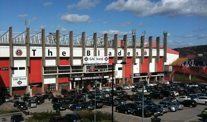 Lối vào sân Bramall Lane
