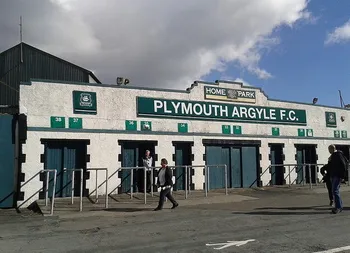 Sân vận động Home Park Plymouth Argyle nhìn từ trên cao