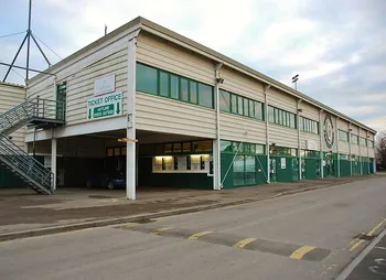 Sân vận động Huish Park, sân nhà của câu lạc bộ Yeovil Town