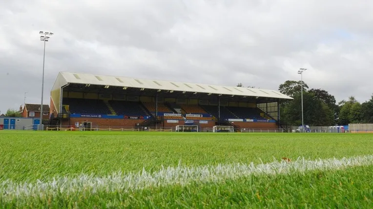 Sơ đồ chỗ ngồi chi tiết của sân vận động The Walks, King's Lynn Town FC