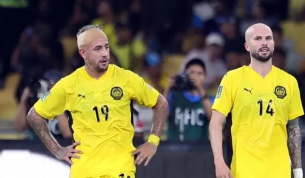 Đội tuyển Malaysia đối mặt với tình thế khó khăn sau vụ việc giả mạo giấy tờ cầu thủ nhập tịch