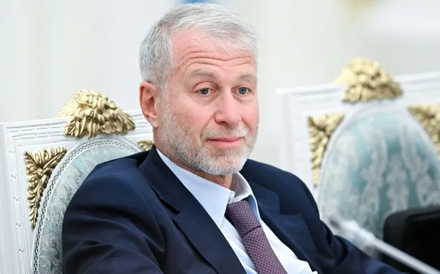 Tỷ phú Roman Abramovich chưa được phép sử dụng khoản tiền từ việc bán Chelsea cho mục đích từ thiện.
